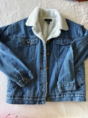 Forever 21 Men's Denim Sherpa Jacket in Blue with White Lining